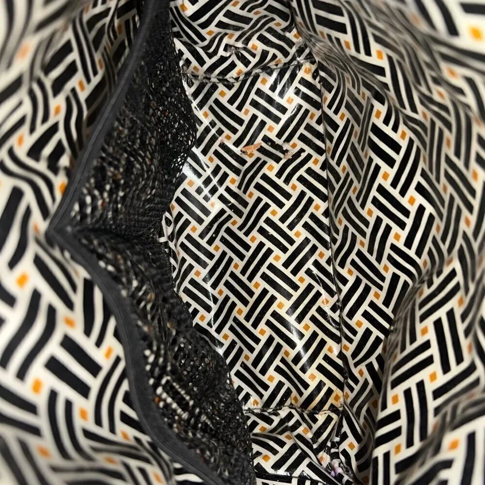 Vera Bradley Classic Black Microfiber Mom's Day Out Diaper Bag Purse EUC